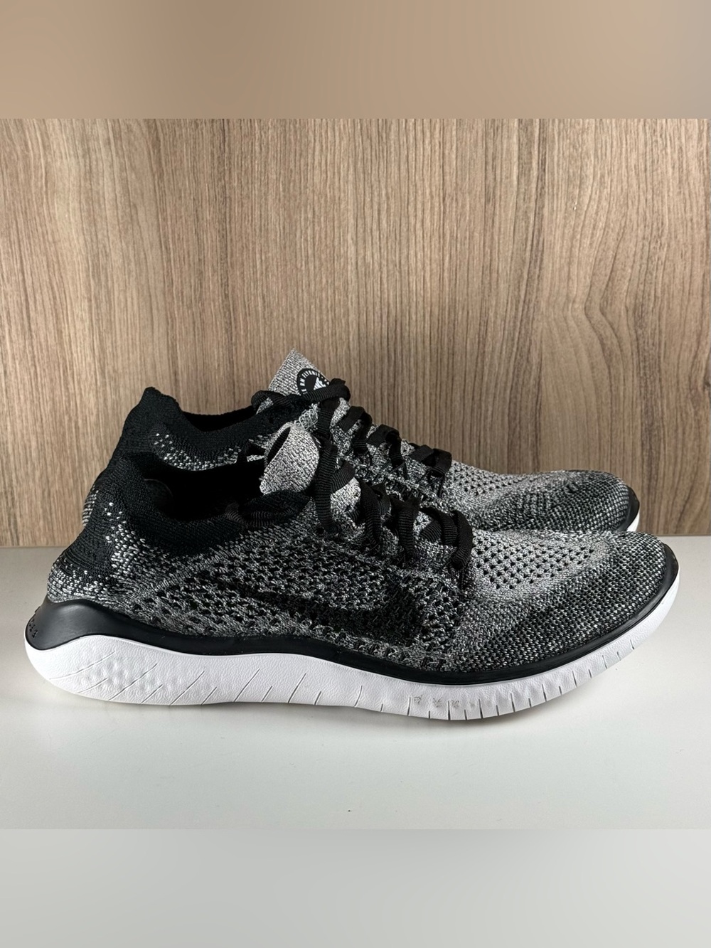 Nike Free RN Flyknit 2018 Oreo Running Shoes 942839-101 Women’s Size 7